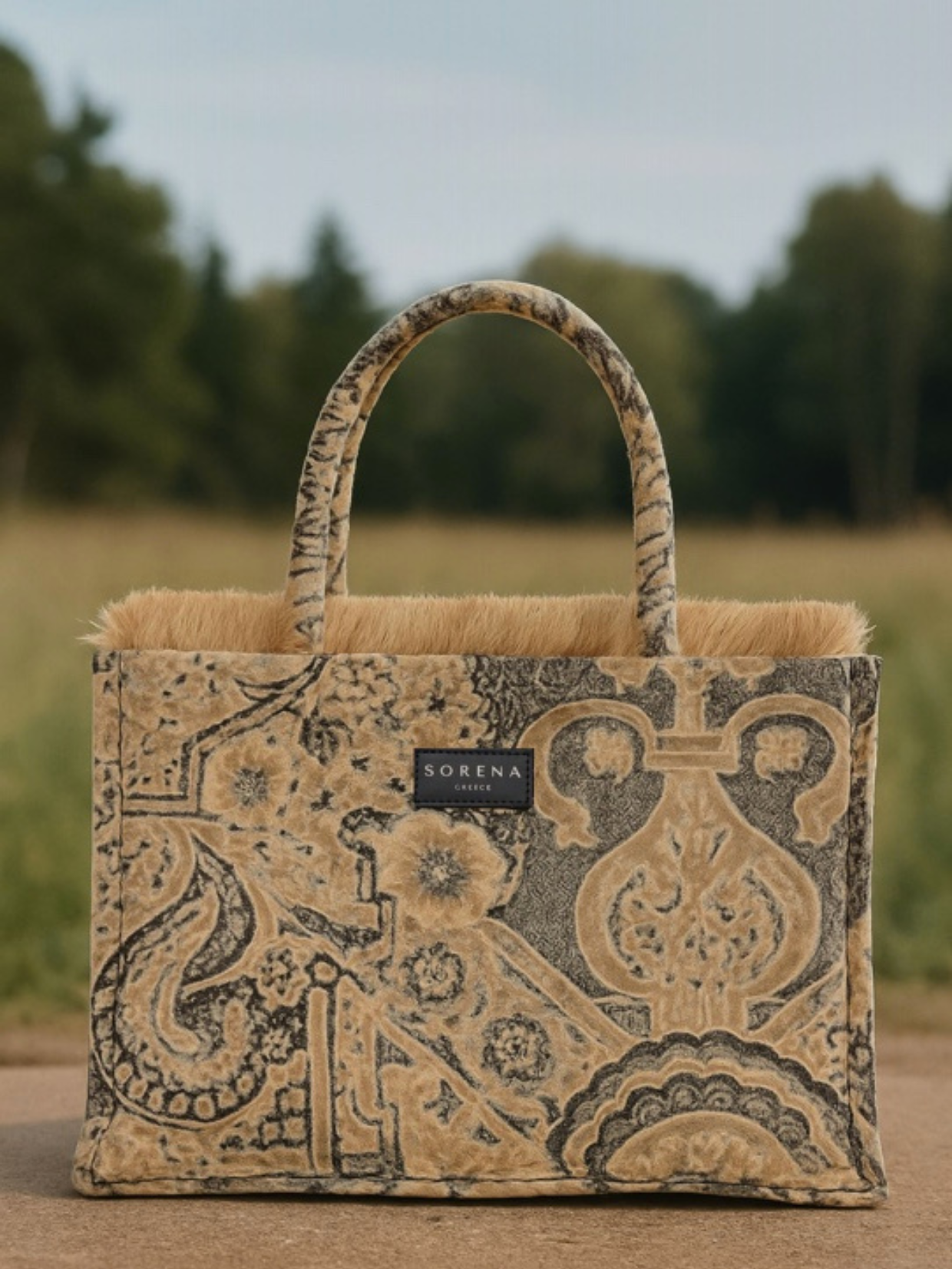 Sorena Gloria Large Tote Bag