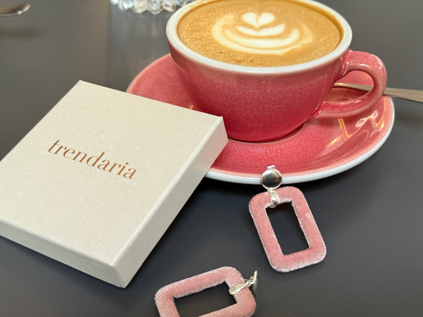 Trendaria Samt Ohrring Velvet Rose