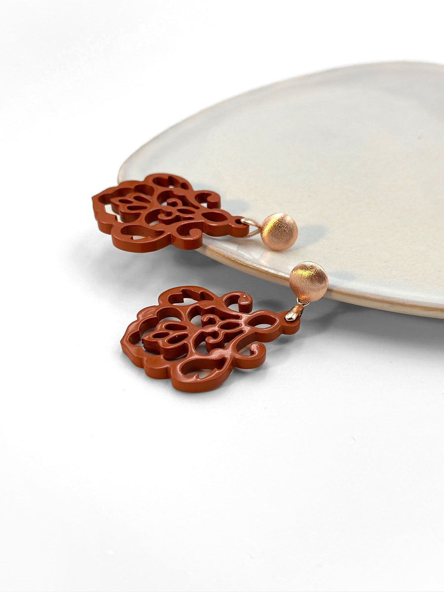 Horn earrings Ballerina Chestnut