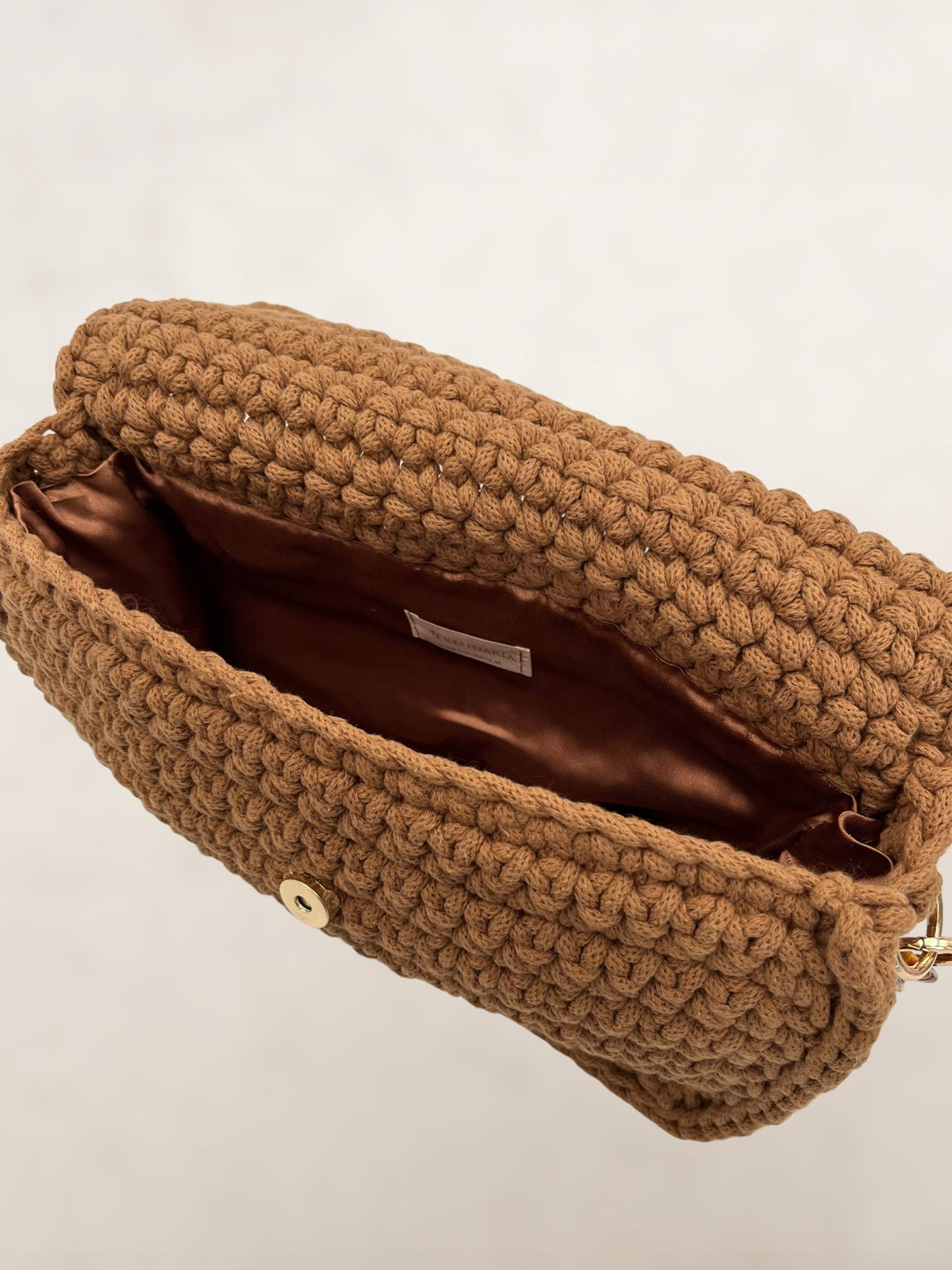 Crochetta Caramel Flap - Trendaria