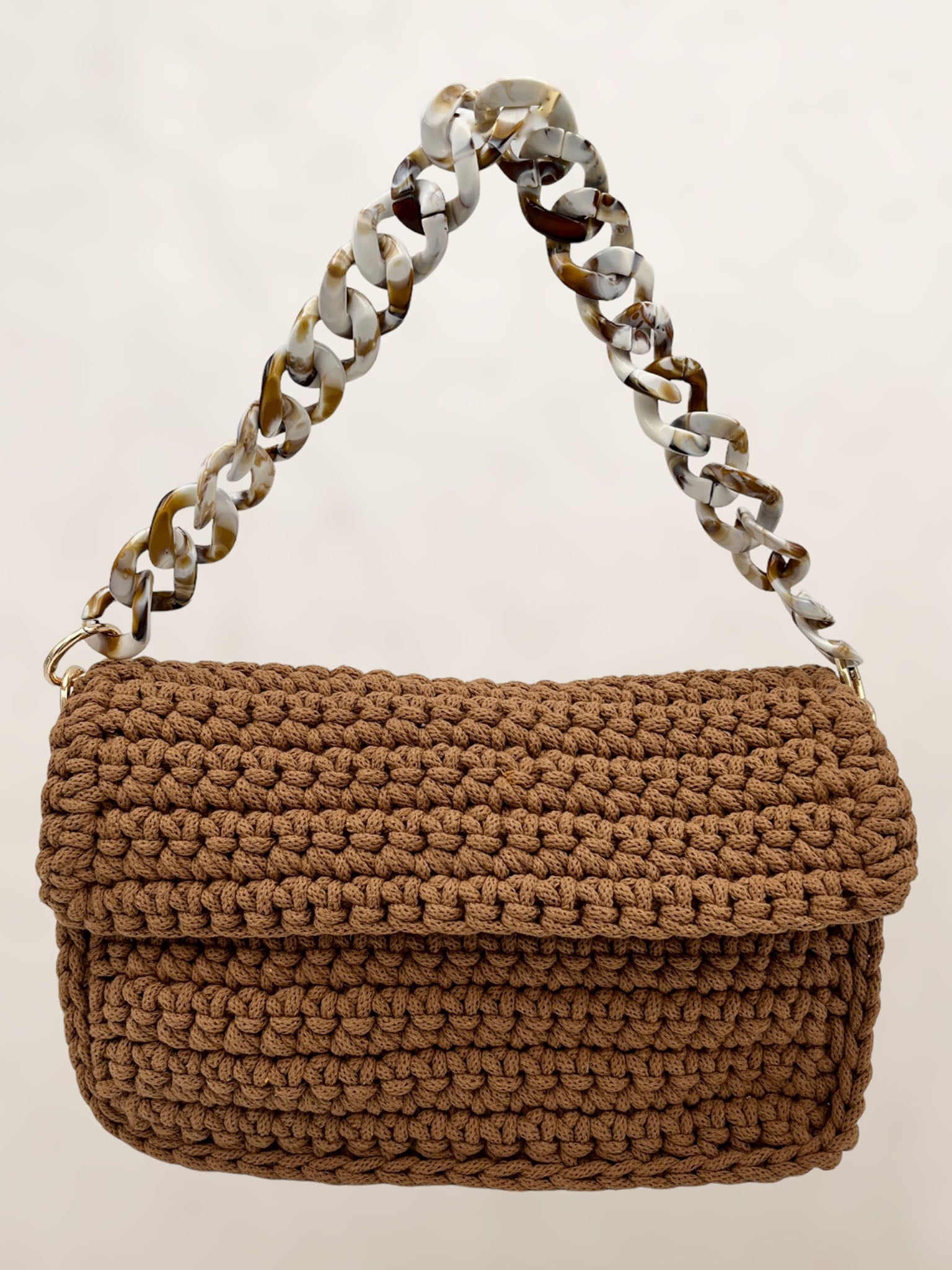 Crochetta Caramel Flap - Trendaria